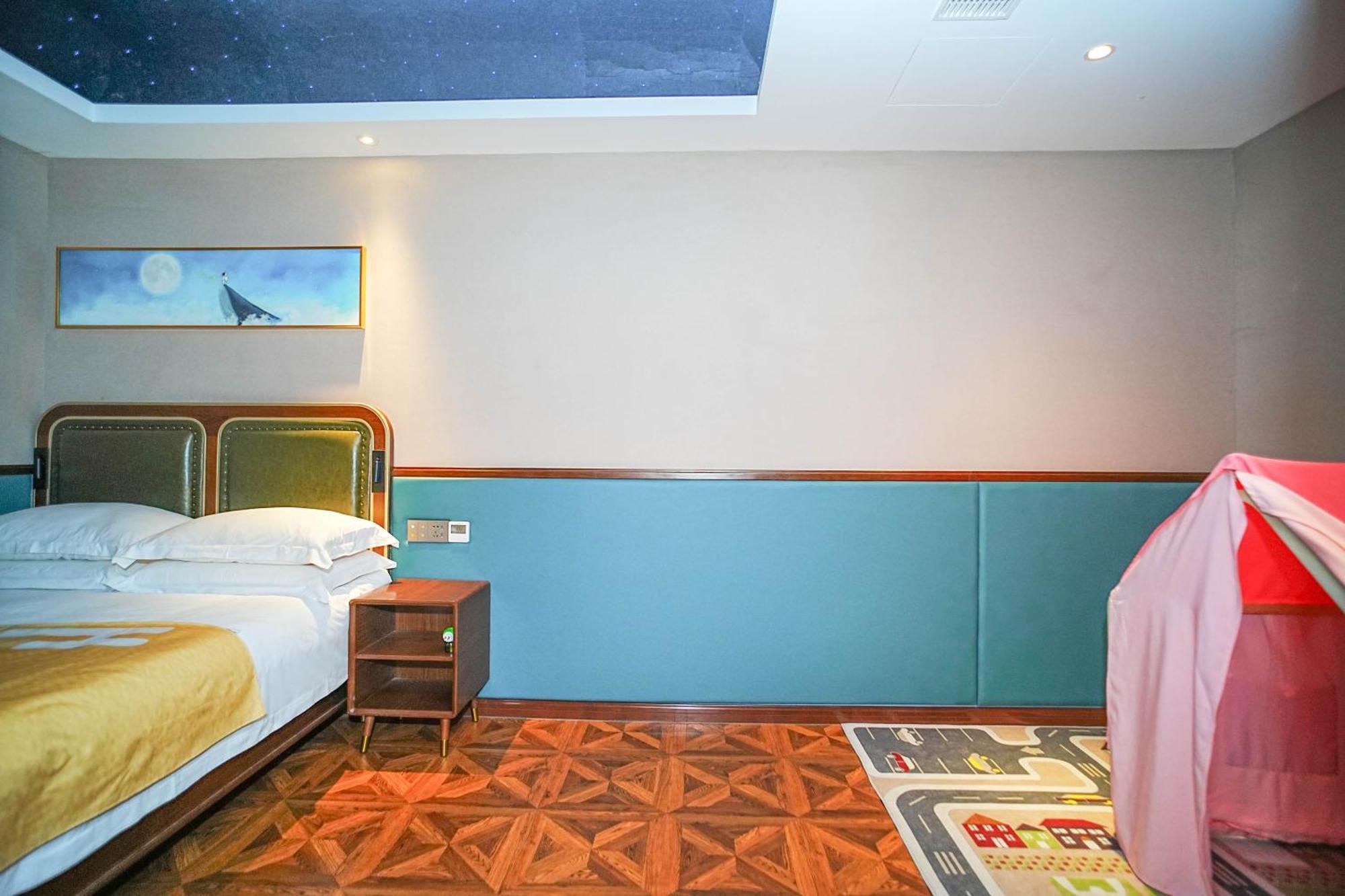 Nost Algia S Hotel In The West Lake Scenic Area-,Lingyin Temple, Leifeng Tower, Children'S Playground, Free Night Snack, Free Laundry, English Communication Well, Free Travel Advice 항저우 외부 사진