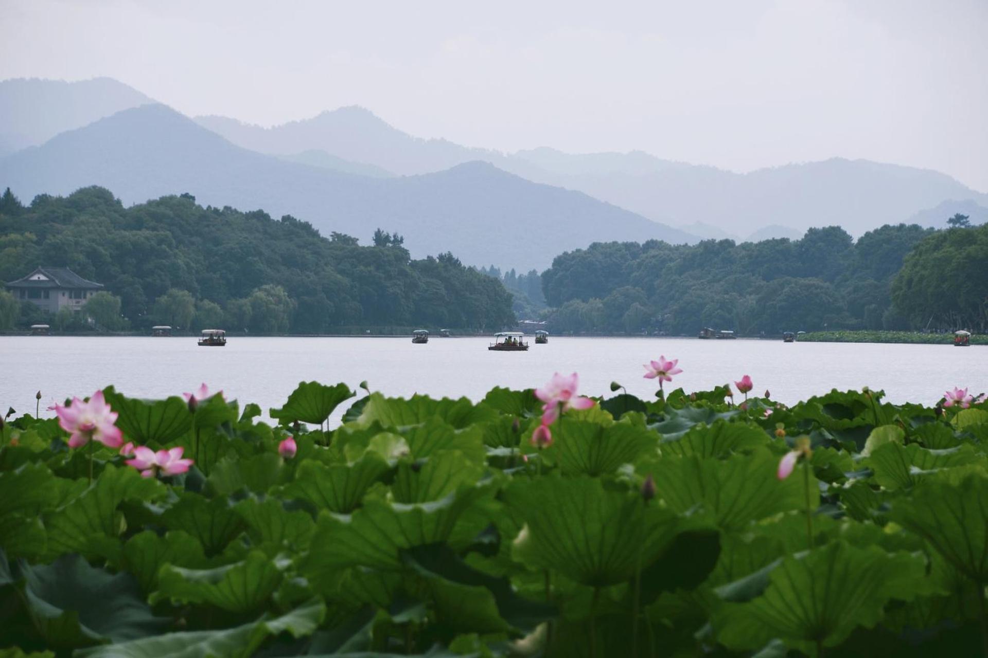 Nost Algia S Hotel In The West Lake Scenic Area-,Lingyin Temple, Leifeng Tower, Children'S Playground, Free Night Snack, Free Laundry, English Communication Well, Free Travel Advice 항저우 외부 사진