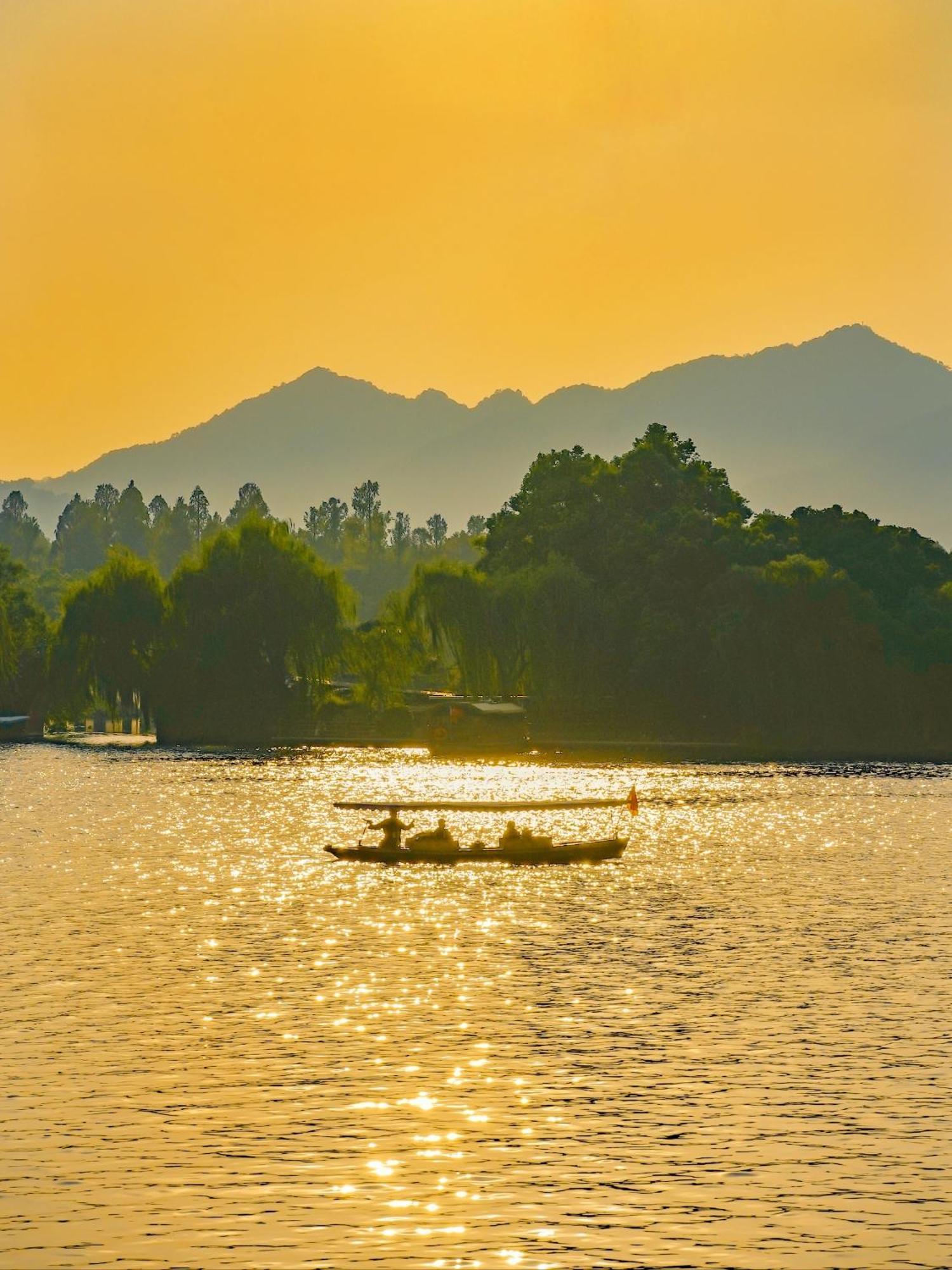 Nost Algia S Hotel In The West Lake Scenic Area-,Lingyin Temple, Leifeng Tower, Children'S Playground, Free Night Snack, Free Laundry, English Communication Well, Free Travel Advice 항저우 외부 사진