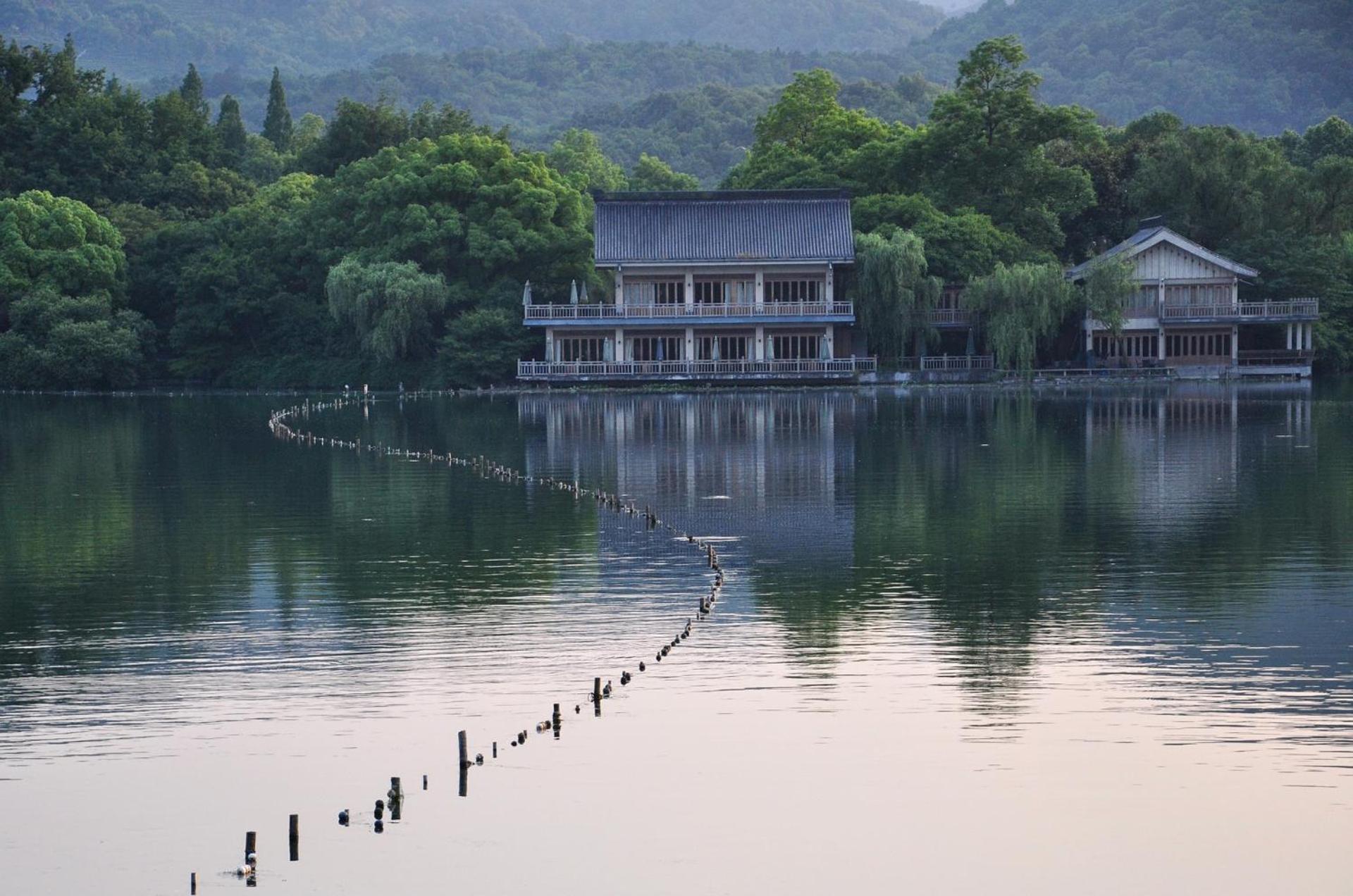 Nost Algia S Hotel In The West Lake Scenic Area-,Lingyin Temple, Leifeng Tower, Children'S Playground, Free Night Snack, Free Laundry, English Communication Well, Free Travel Advice 항저우 외부 사진